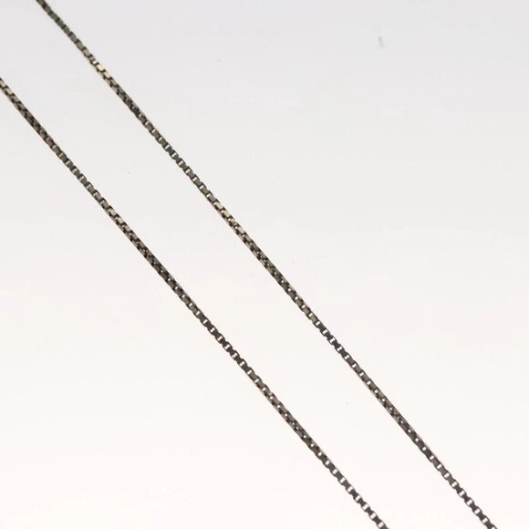 LOUIS VUITTON Damier Graphite Pandantif Soho Necklace - Picture 6 of 15